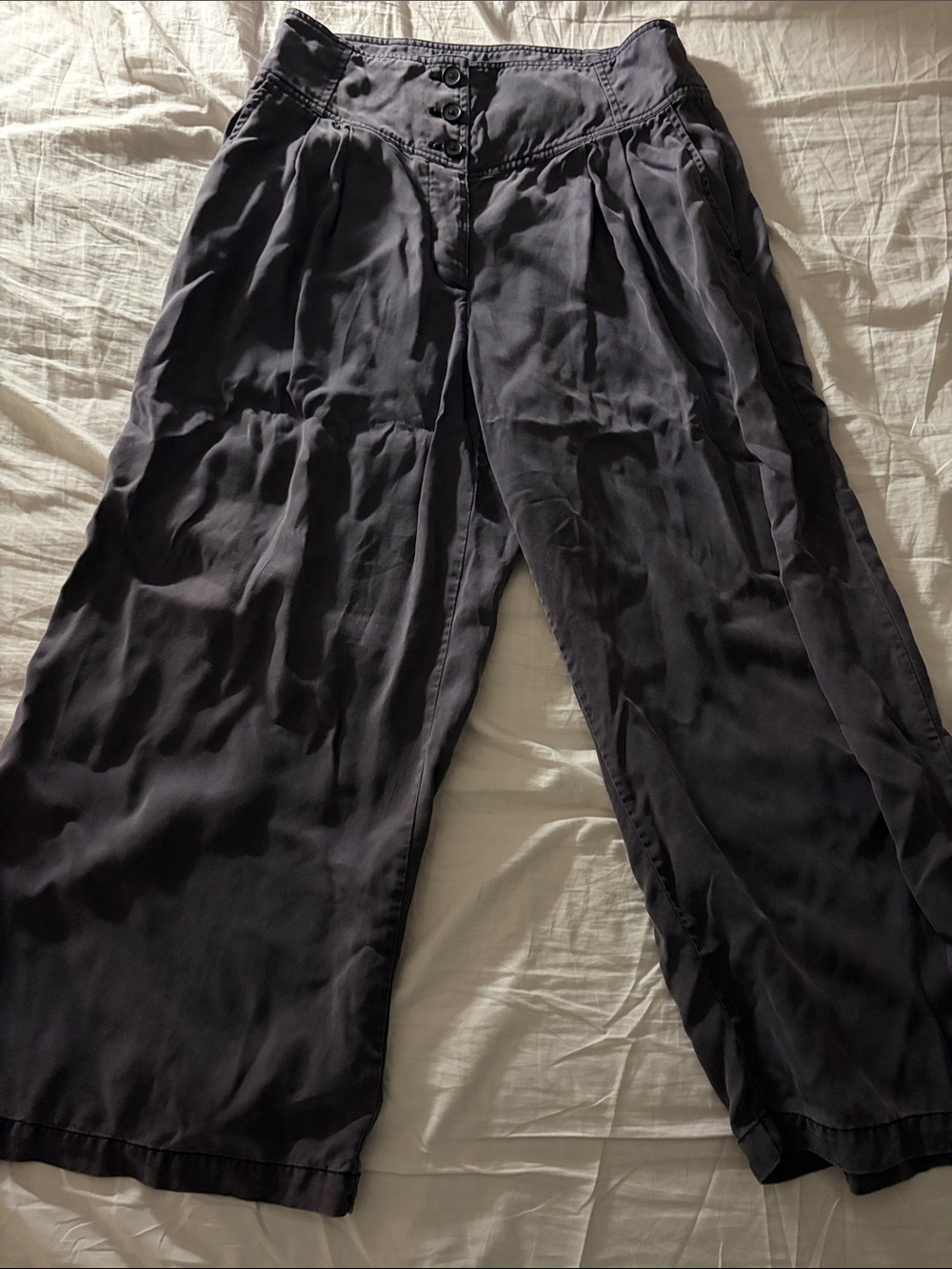 Wilfred Wide-Leg Chinos in Deep Charcoal